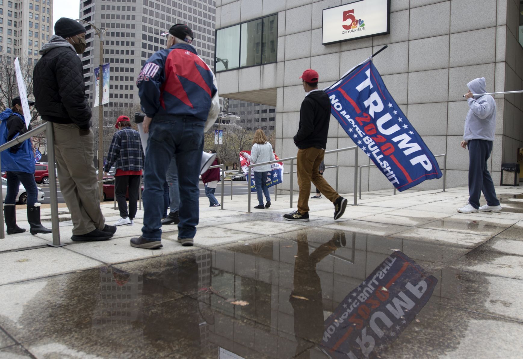 Trump Rolling Rally in downtown St. Louis